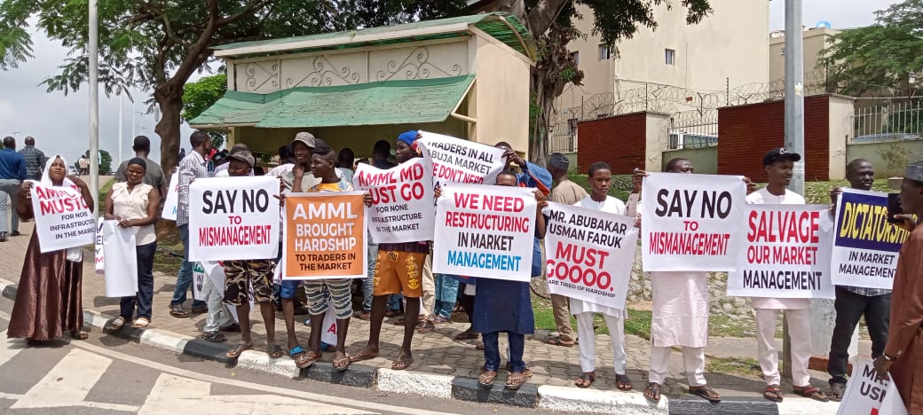 Protesters in Abuja Market